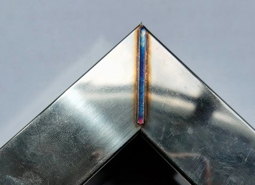 直线专机焊接样品图